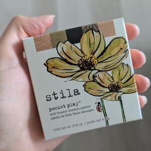 Stila Pocket Play Wild Flowers Shadow Palette